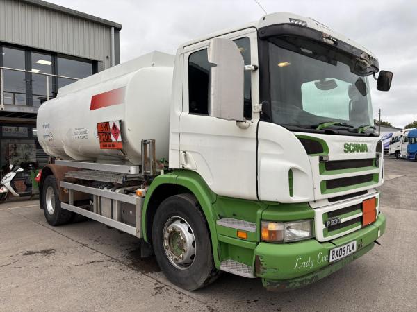 Scania P230 4x2 Fuel Tanker