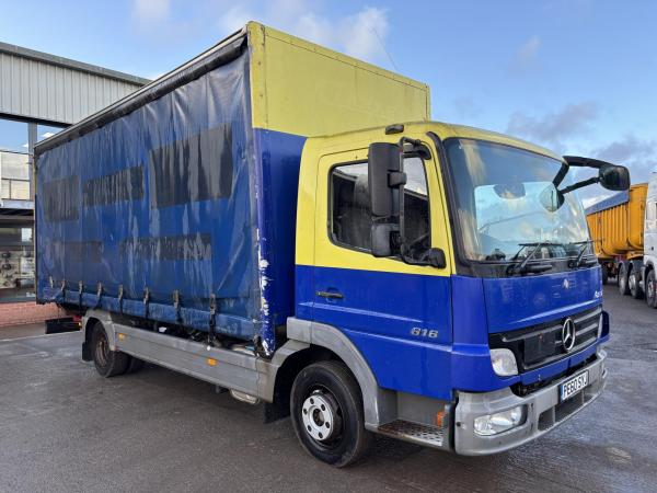 2010 atego 816 4x2 curtainsider £3,950 £3,950.00 make  model atego 816 4x2 curtainsider year 2010 mileage 473289 kms reg no.... photo