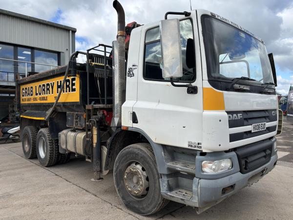 DAF CF75.310 6x4 Tipper with Grab